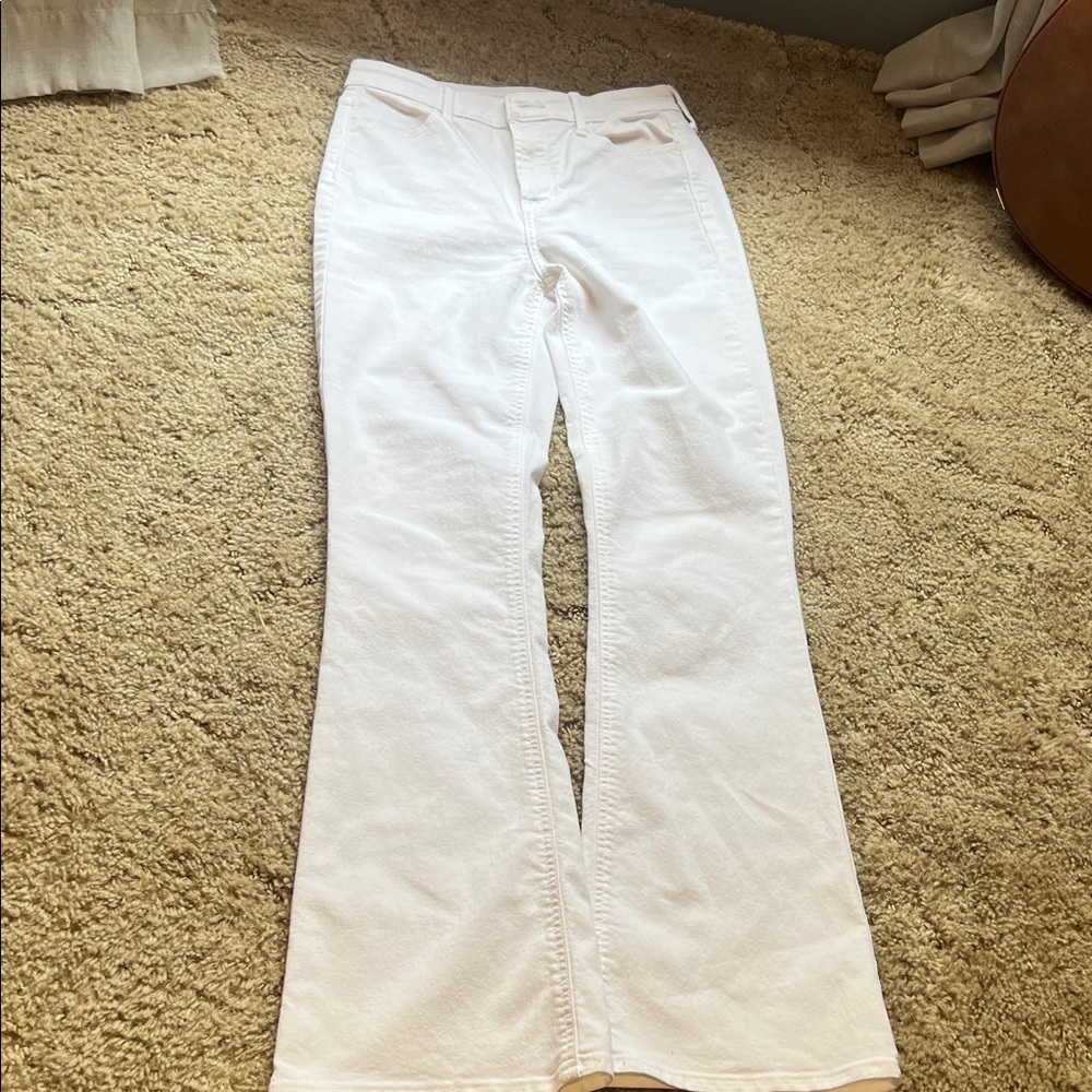 Old navy White Women's Flared Jeans- TALL INSEAM